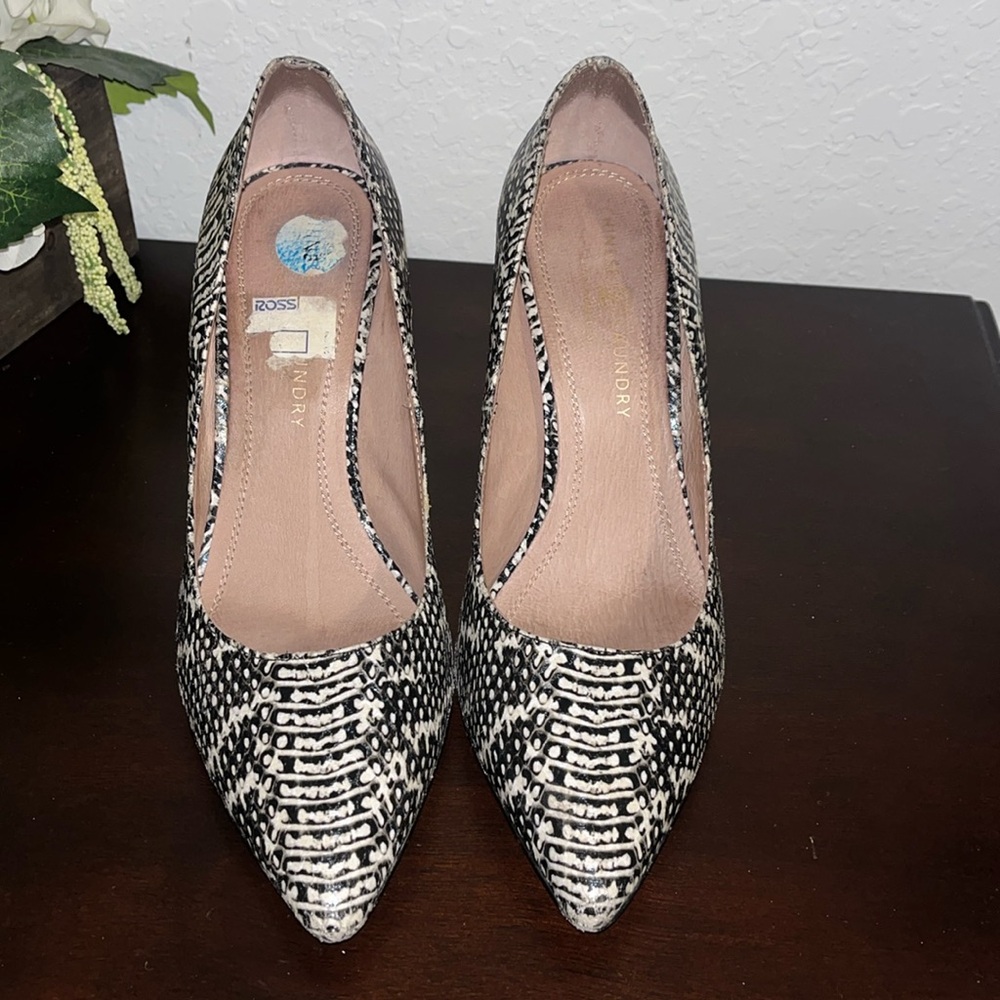 Chinese laundry black and white block heel